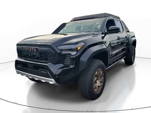 Used 2026 Toyota Tacoma 4x4 Double Cab Hybrid image 3