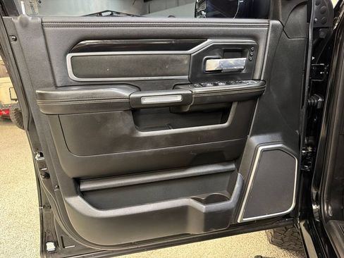 Used 2019 RAM 2500 Laramie AWD/4WD image 31