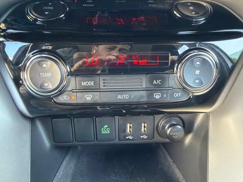 Used 2024 Mitsubishi Eclipse Cross LE AWD/4WD image 28