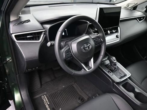 Used 2026 Toyota Corolla Cross XLE w/ Convenience Package AWD/4WD image 35