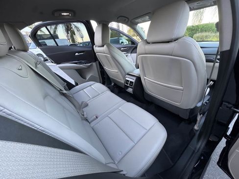 Used 2019 Cadillac XT4 Luxury image 25