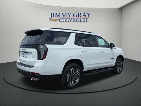 New 2026 Chevrolet Tahoe Z71 w/ Comfort Package AWD/4WD image 5