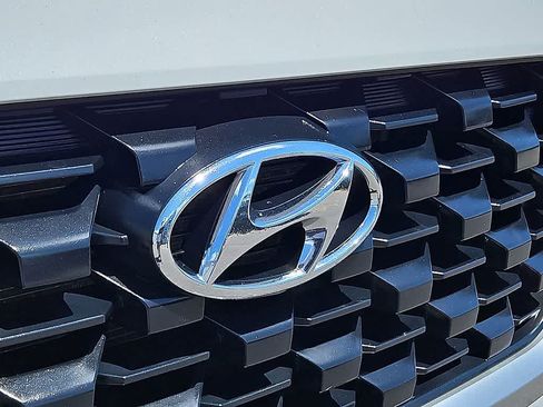 Used 2023 Hyundai Santa Fe SEL AWD/4WD image 29