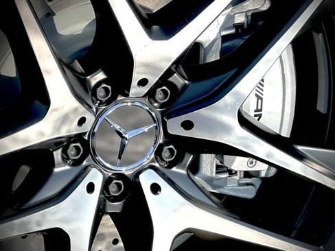 New 2026 Mercedes-Benz GLE 53 AMG 4MATIC Coupe image 11