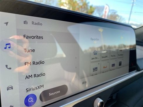 Used 2025 Toyota Crown Signia XLE image 24