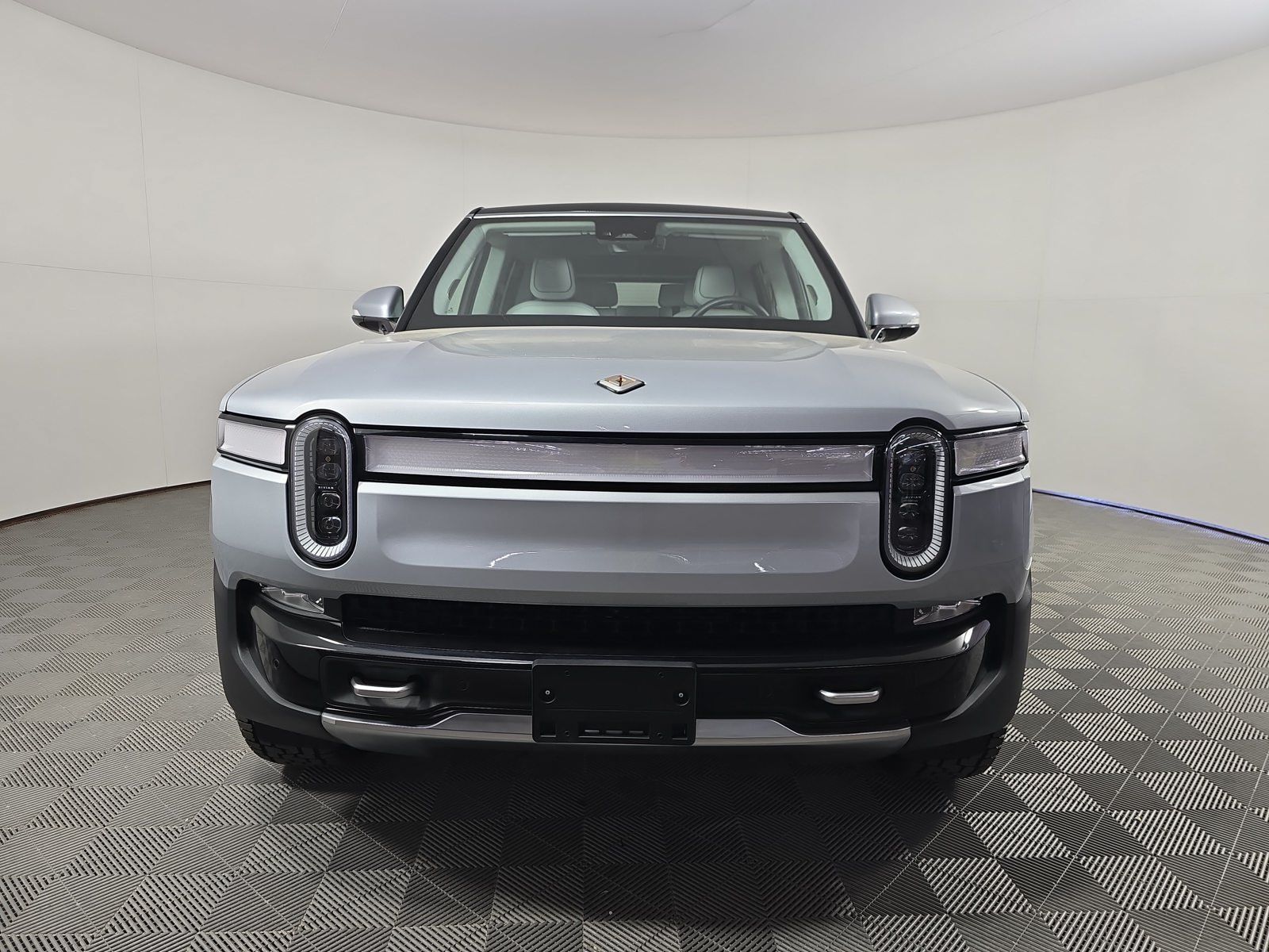 Used 2023 Rivian R1S Launch Edition Quad AWD/4WD image 8