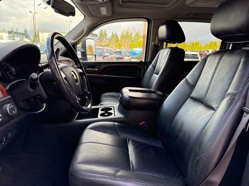 Used 2010 Chevrolet Silverado 3500 LTZ w/ LTZ Plus Package image 27