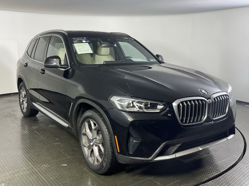 Certified 2023 BMW X3 xDrive30i w/ Convenience Package w/ZPA AWD/4WD image 3
