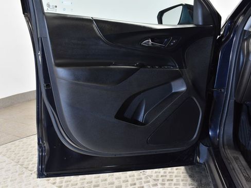 Used 2020 Chevrolet Equinox LT image 12