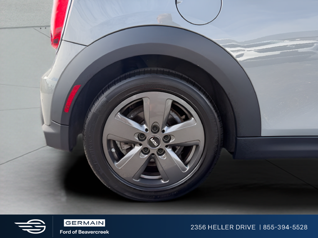 Used 2023 MINI Cooper 2-Door Hardtop FWD image 26