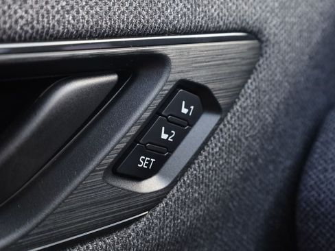 New 2026 Subaru Outback Limited AWD/4WD image 19