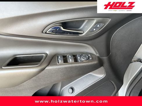 Certified 2024 Chevrolet Equinox LT AWD/4WD image 14