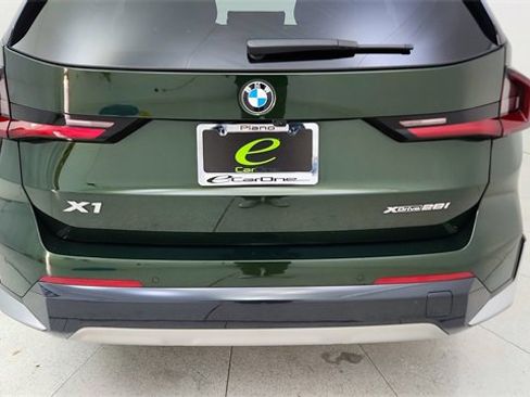 Used 2025 BMW X1 xDrive28i image 12