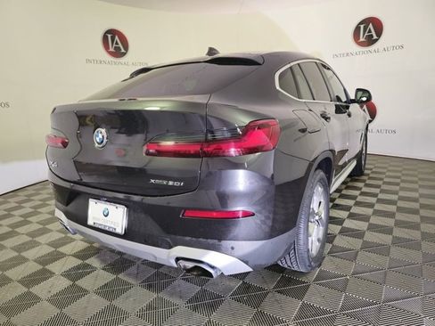 Certified 2023 BMW X4 xDrive30i w/ Premium Package image 4