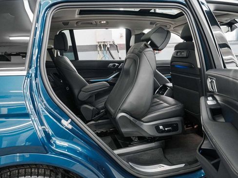 Used 2019 BMW X7 xDrive40i w/ Premium Package image 38