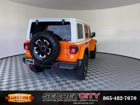 New 2026 Jeep Wrangler Unlimited Rubicon w/ Whitecap Package AWD/4WD image 7