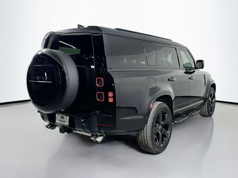 New 2025 Land Rover Defender 130 V8 image 6