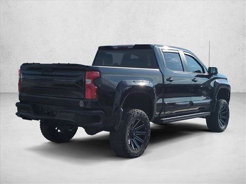 Used 2022 Chevrolet Silverado 1500 RST image 5