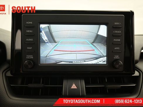 Used 2019 Toyota RAV4 LE w/ All Weather Liner Package AWD/4WD image 17
