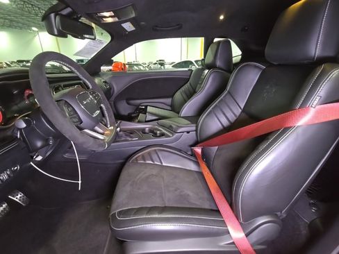 Used 2023 Dodge Challenger SRT Hellcat Redeye RWD image 7