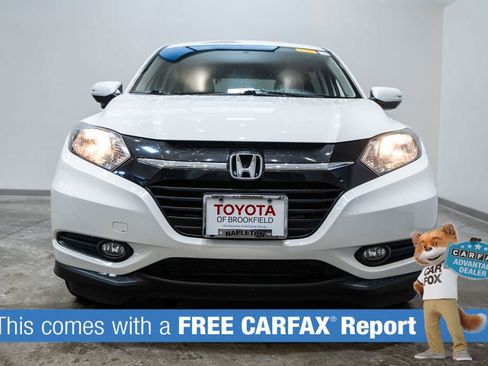 Used 2017 Honda HR-V EX image 2