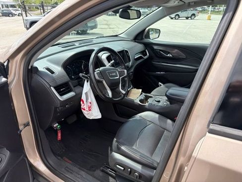 Used 2018 GMC Terrain SLT w/ Preferred Package AWD/4WD image 14