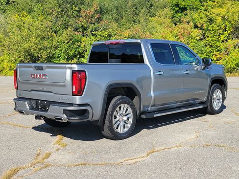Used 2024 GMC Sierra 1500 Denali AWD/4WD image 5