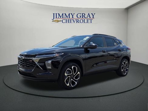New 2026 Chevrolet Trax RS w/ Driver Confidence Package FWD image 1