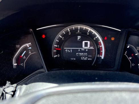 Used 2017 Honda Civic Sport image 23