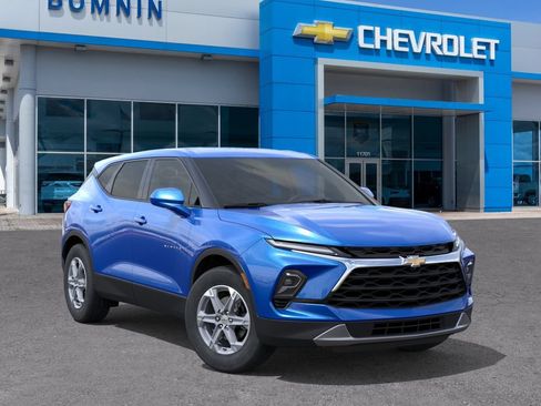 New 2026 Chevrolet Blazer LT FWD image 8