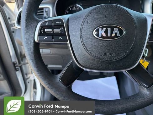 Used 2020 Kia Sorento L FWD image 15