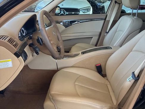 Used 2009 Mercedes-Benz E 350 Sedan image 7