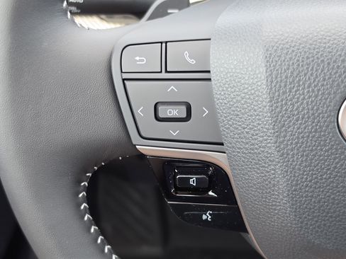 New 2026 Toyota Camry SE FWD image 16