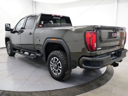 Used 2022 GMC Sierra 2500 AT4 w/ AT4 Preferred Package AWD/4WD image 5