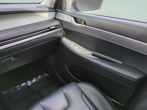 Used 2023 Hyundai Palisade SEL image 16