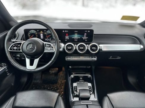 Used 2020 Mercedes-Benz GLB 250 GLB 250 image 25