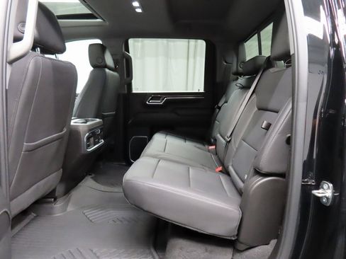 Used 2024 Chevrolet Silverado 2500 LTZ w/ LTZ Plus Package image 10