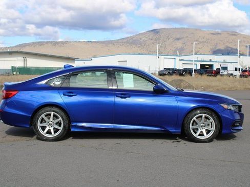 Used 2019 Honda Accord Sport image 7