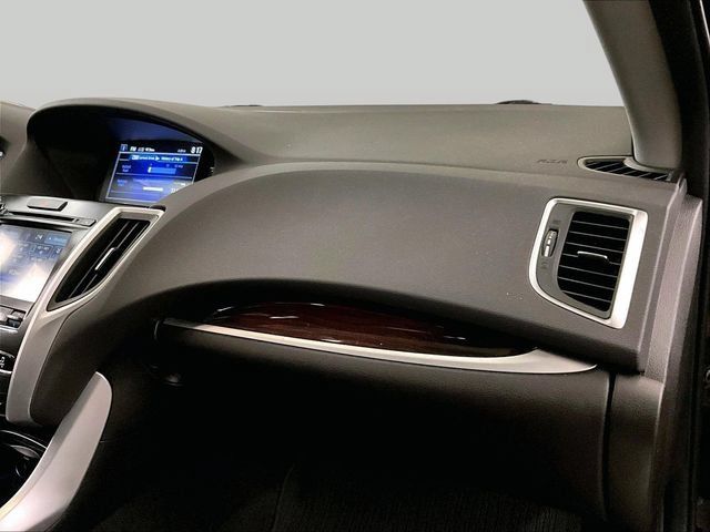 Used 2015 Acura TLX w/ Technology Package FWD image 15