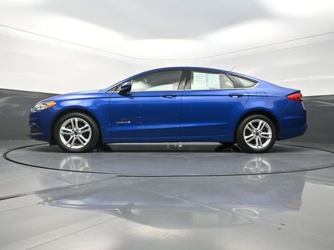 Used 2018 Ford Fusion S image 26