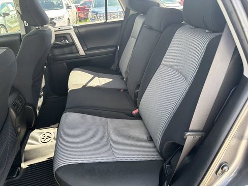 Used 2016 Toyota 4Runner SR5 AWD/4WD image 13