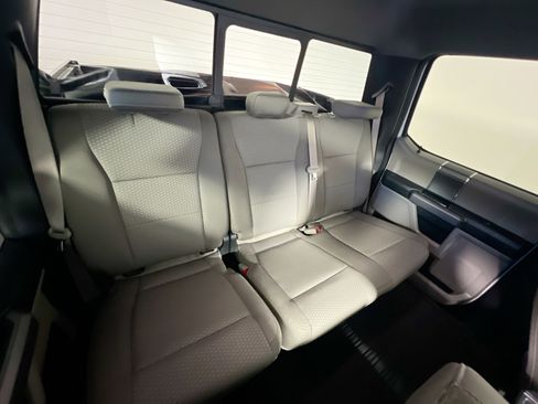 Used 2019 Ford F150 XLT w/ Equipment Group 302A Luxury image 32