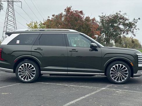 New 2026 Hyundai Palisade Calligraphy image 3