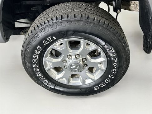 Used 2024 RAM 2500 Laramie image 11