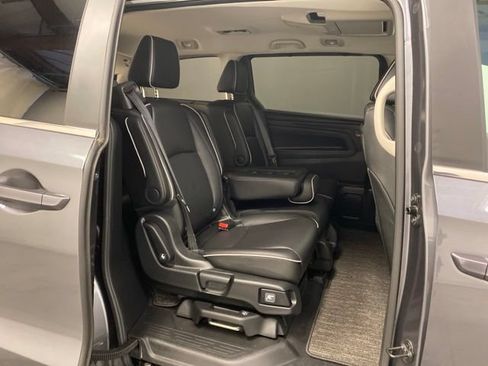Certified 2025 Honda Odyssey Touring image 27