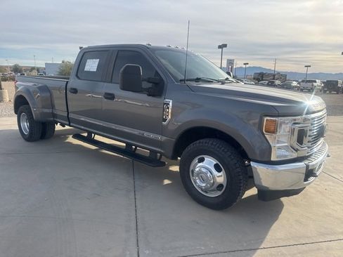 Used 2021 Ford F350 XL w/ STX Appearance Package image 5