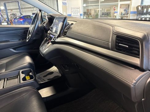 Used 2024 Honda Odyssey EX-L image 35
