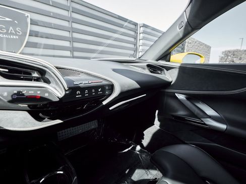Used 2022 Ferrari SF90 Stradale image 72