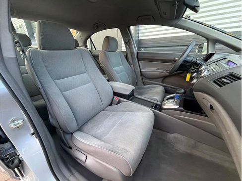 Used 2010 Honda Civic LX image 17