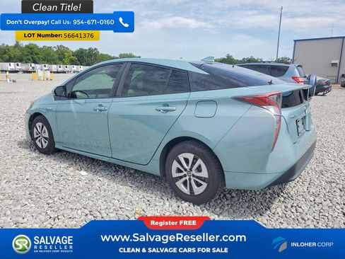 Used 2016 Toyota Prius Four w/ Advanced Technology Package FWD image 3